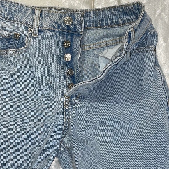 Adika Bernisse Side Slit Jeans - Picture 5 of 7